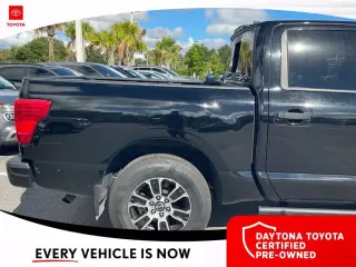 Nissan Titan 2024 4x2 SV 4dr Crew Cab 5.6 ft. SB