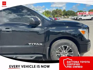 Nissan Titan 2024 4x2 SV 4dr Crew Cab 5.6 ft. SB