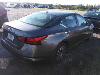 Nissan Altima 2024 2.5 SV 4dr Sedán