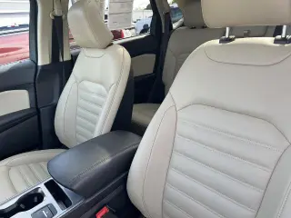 Ford Edge 2023 AWD SEL 4dr Crossover