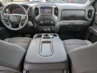 Chevrolet Silverado 1500 2024 4x4 Custom Trail Boss 4dr Crew Cab 5.8 ft. SB