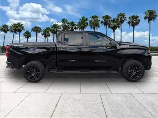Chevrolet Silverado 1500 2024 4x4 Custom Trail Boss 4dr Crew Cab 5.8 ft. SB