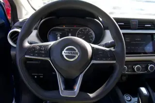 Nissan Versa 2020 SV 4dr Sedán