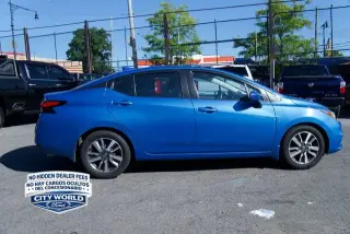 Nissan Versa 2020 SV 4dr Sedán