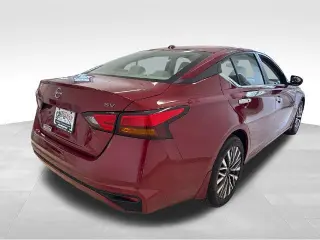 Nissan Altima 2024 2.5 SV Sedán 4 puertas