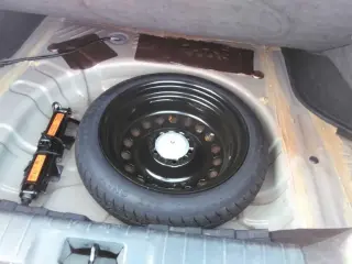 Nissan Sentra 2025 SR Sedán 4 puertas