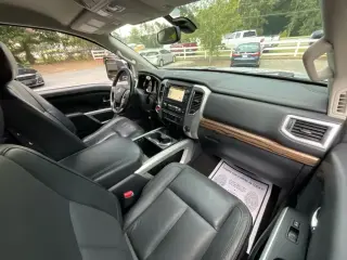 Nissan Titan XD 2017 4x2 S 4dr Crew Cab