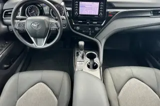 Toyota Camry 2024 LE 4dr Sedán