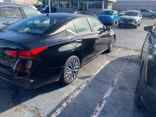 Nissan Altima 2025 2.5 SV 4dr Sedán