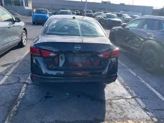Nissan Altima 2025 2.5 SV 4dr Sedán