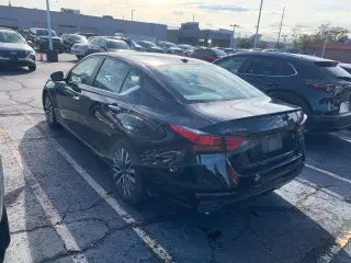 Nissan Altima 2025 2.5 SV 4dr Sedán