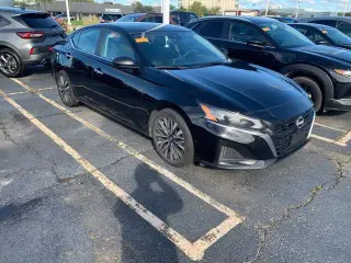 Nissan Altima 2025 2.5 SV 4dr Sedán