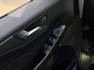 Ford Escape Híbrido Enchufable 2026 PHEV 4dr SUV