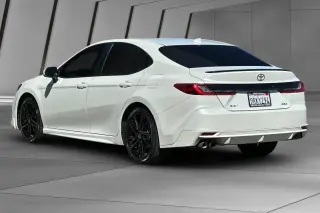Toyota Camry 2025 SE 4dr Sedán
