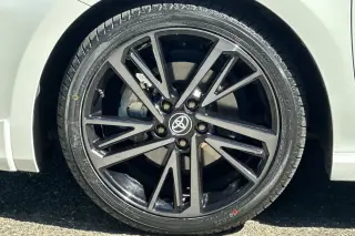 Toyota Camry 2025 SE 4dr Sedán