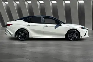 Toyota Camry 2026 SE 4dr Sedán