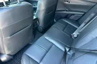 Toyota Camry 2026 SE 4dr Sedán