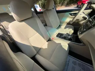 Nissan Altima 2015 2.5 4 Sedán