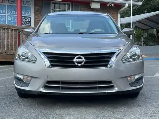 Nissan Altima 2015 2.5 4 Sedán