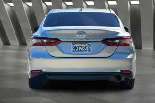Toyota Camry 2024 LE 4dr Sedán