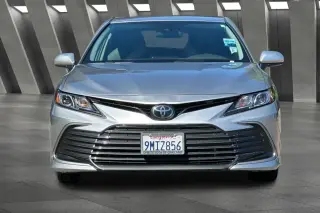 Toyota Camry 2024 LE 4dr Sedán