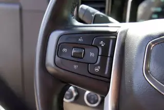 GMC Sierra 1500 2024 4x4 SLT 4dr Crew Cab 5.8 ft. SB