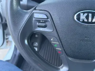 Kia Forte 2017 LX 4dr Sedan 6A