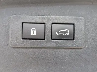 Subaru Outback 2024 con transmisión automática de 4 ruedas, limitado