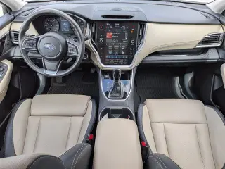 Subaru Outback 2024 con transmisión automática de 4 ruedas, limitado