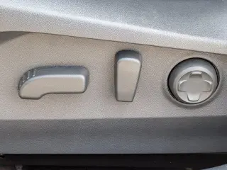 Subaru Outback 2024 con transmisión automática de 4 ruedas, limitado