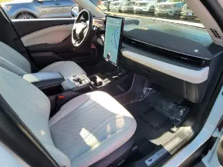 Ford Mustang Mach-E 2023 Premium 4dr SUV