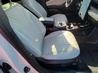 Ford Mustang Mach-E 2023 Premium 4dr SUV