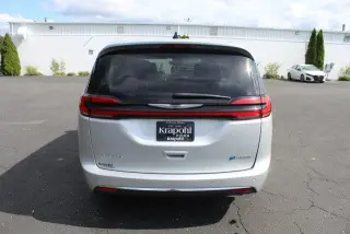 Chrysler Pacifica Híbrido enchufable 2024 Select 4dr Mini-Van