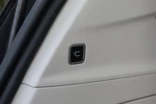 Chrysler Pacifica Híbrido enchufable 2024 Select 4dr Mini-Van