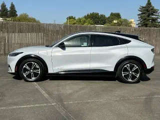 Ford Mustang Mach-E 2023 Premium 4dr SUV