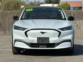 Ford Mustang Mach-E 2023 Premium 4dr SUV