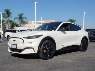 Ford Mustang Mach-E 2023 Premium 4dr SUV