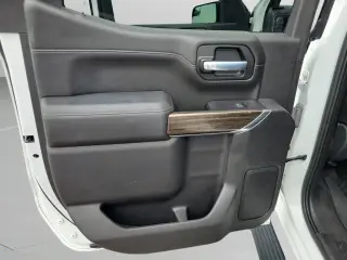 Chevrolet Silverado 1500 2021 4x2 RST 4dr Crew Cab 5.8 ft. SB