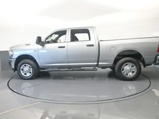 Ram 2500 2024 4x4 Tradesman 4dr Crew Cab 6.3 ft. SB Pickup
