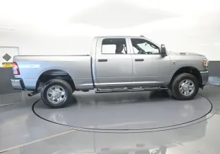 Ram 2500 2024 4x4 Tradesman 4dr Crew Cab 6.3 ft. SB Pickup