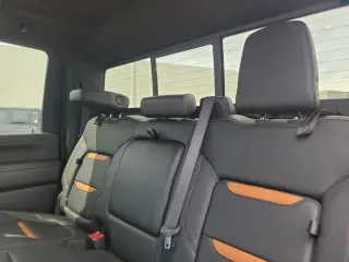 GMC Sierra 3500HD 2020 4x4 AT4 4dr Crew Cab SB SRW