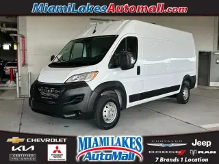 Ram ProMaster 2023 2500 159 WB 3dr Tech Roof Alta Furgón de Carga