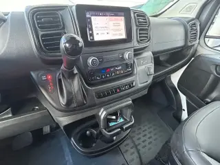 Ram ProMaster 2023 2500 159 WB 3dr Tech Roof Alta Furgón de Carga