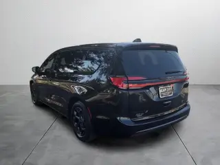 Chrysler Pacifica Híbrido 2022 Touring L 4dr Mini-Van