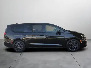 Chrysler Pacifica Híbrido 2022 Touring L 4dr Mini-Van