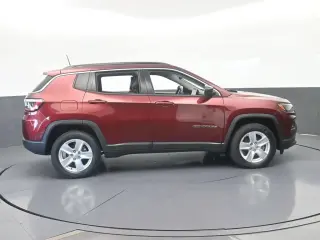 Jeep Compass 2022 4x4 Latitude SUV 4 puertas