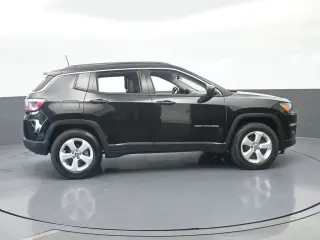 Jeep Compass 2018 4x4 Latitude 4dr SUV