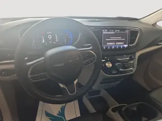 Chrysler Pacifica 2023 Touring L 4dr Mini-Van