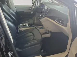Chrysler Pacifica 2023 Touring L 4dr Mini-Van