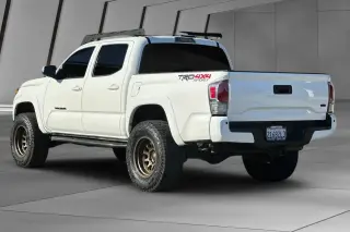 Toyota Tacoma 2021 4x4 TRD Sport 4dr Double Cab 5.0 ft SB 6A